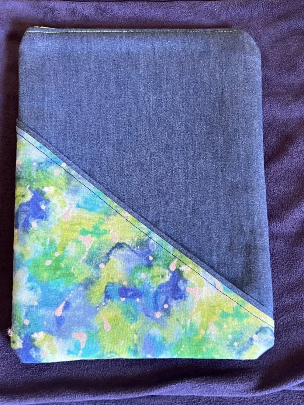 NWOT Small Padded Book Sleeve with Front Pocket: Denim eReader Zipper Pouch